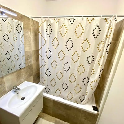 Miete einer komfortablen 1-Zimmer-Wohnung mit separater Küche, Bukarest, Rumänien